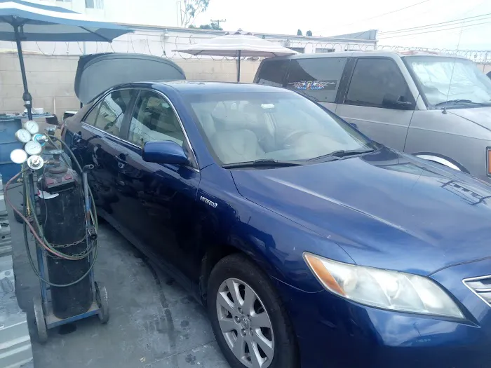 Hawthorne Auto Center 3