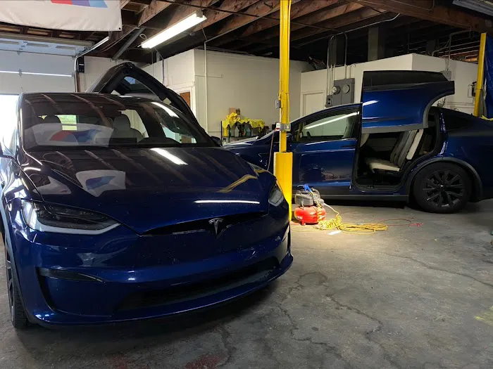 VR AUTO COLLISION CENTER 3