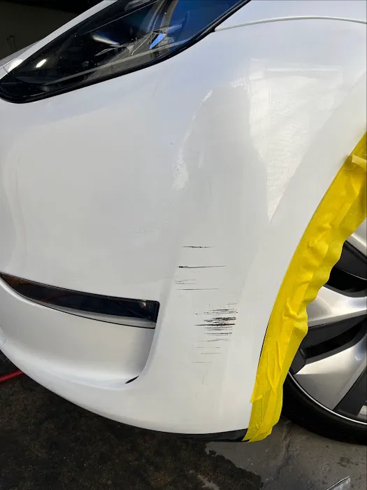 1st CHOICE PAINT & BODY INC. 7