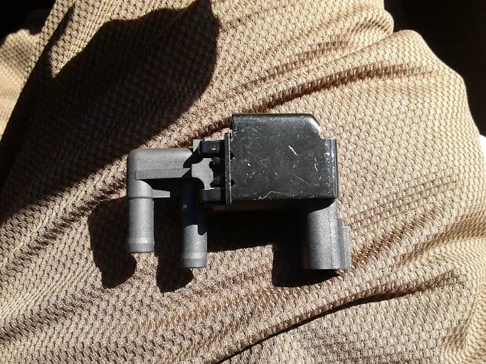 Chávez Auto Parts 7