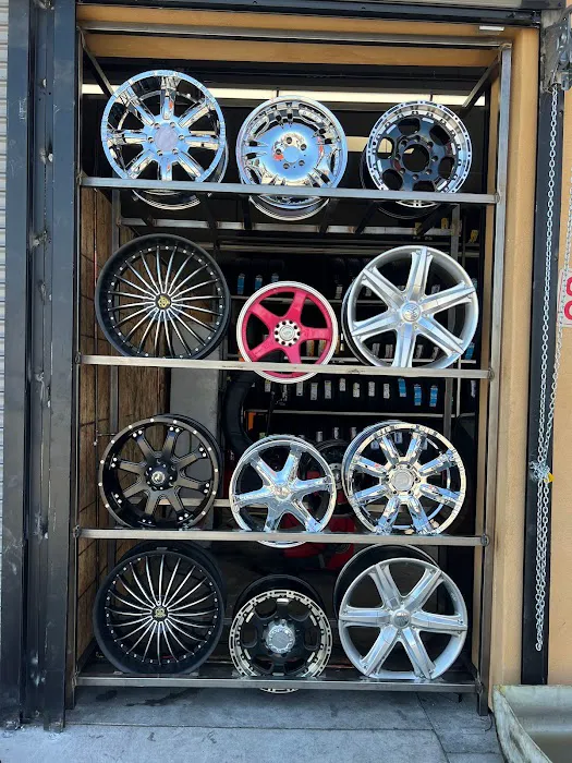 Guerrero's Tires & wheels 4
