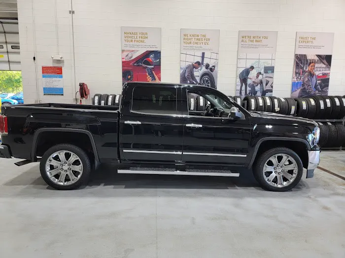 Carl Black Collision Center 0