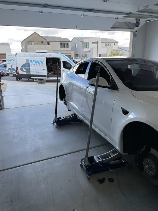 LugWrench Heroes Mobile Tire Shop 5
