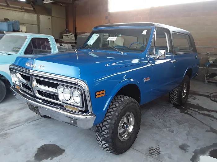 A & F Quality Auto Body 6