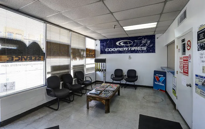 Benny's Auto Repair & Tire 2