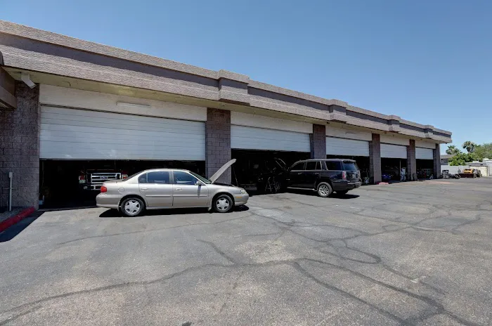 Benny's Auto Repair & Tire 8