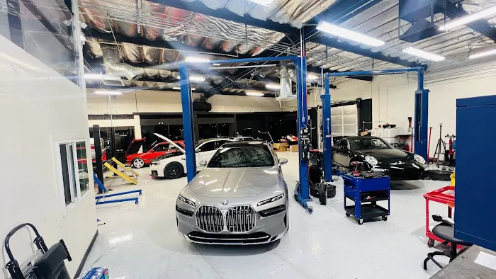 EuroComp Garage 1