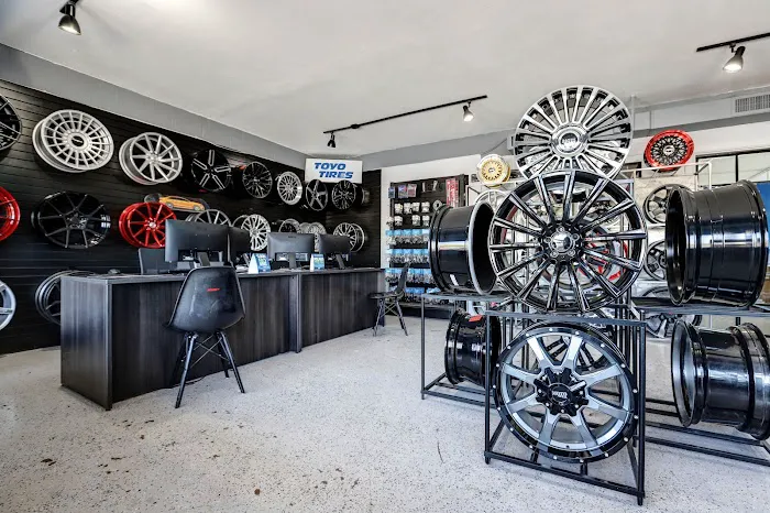 Exclusive Wheels and Tires 4