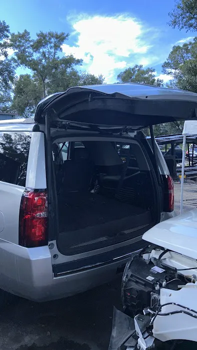 Road Runners Auto Solutions LLC 0
