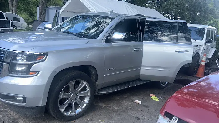 Road Runners Auto Solutions LLC 1