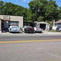 Dave's Auto Body