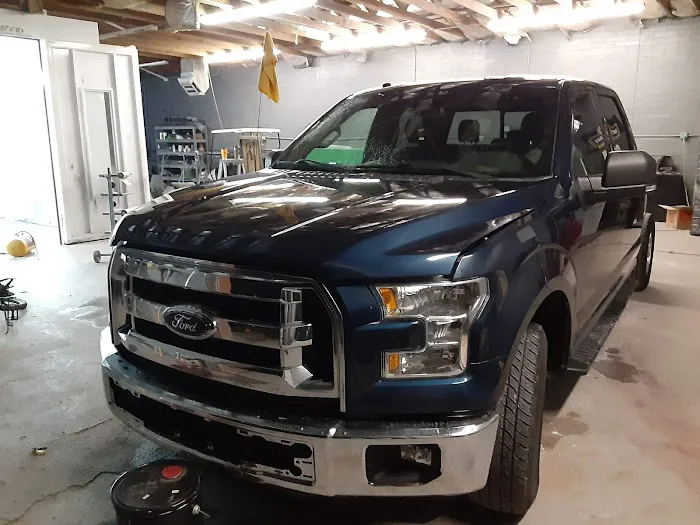 Robeson's Collision Repair 2