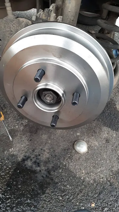AutoZone Auto Parts 3