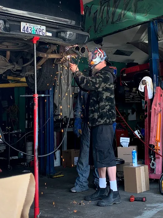C.A.R.S. Cutlip's Auto Repair & Service 3