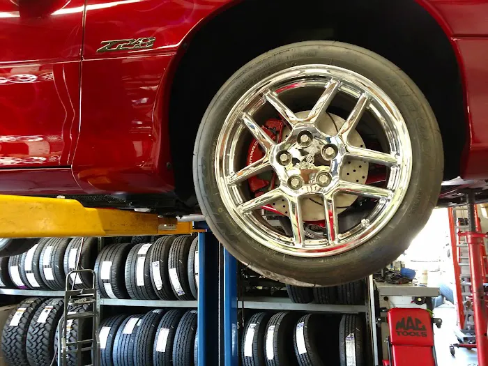 Hillyer's Tire & Wheel Center, Inc. 0