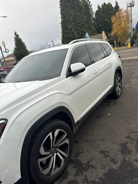 Black Diamond Auto Spa and Tinting 4