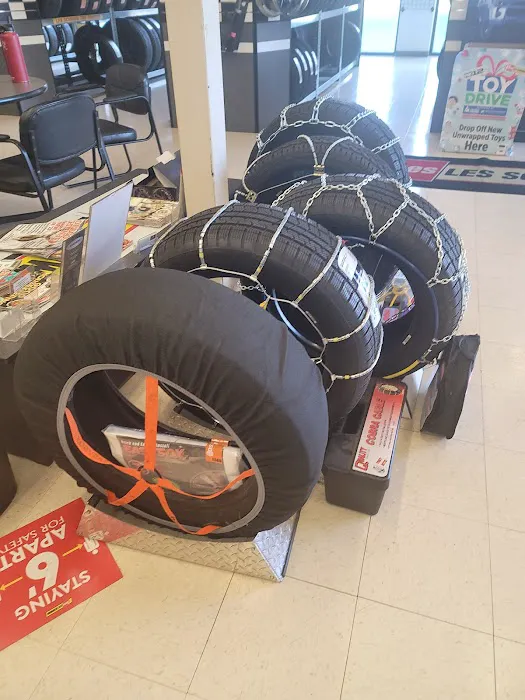 Les Schwab Tire Center 0