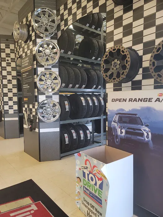 Les Schwab Tire Center 5