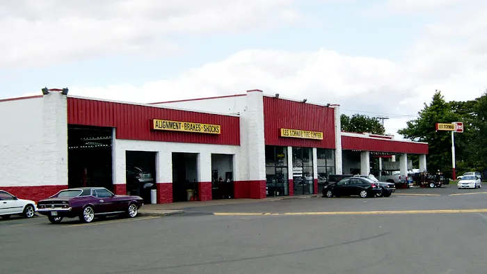 Les Schwab Tire Center 8