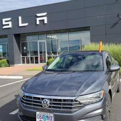 Tesla Center ico
