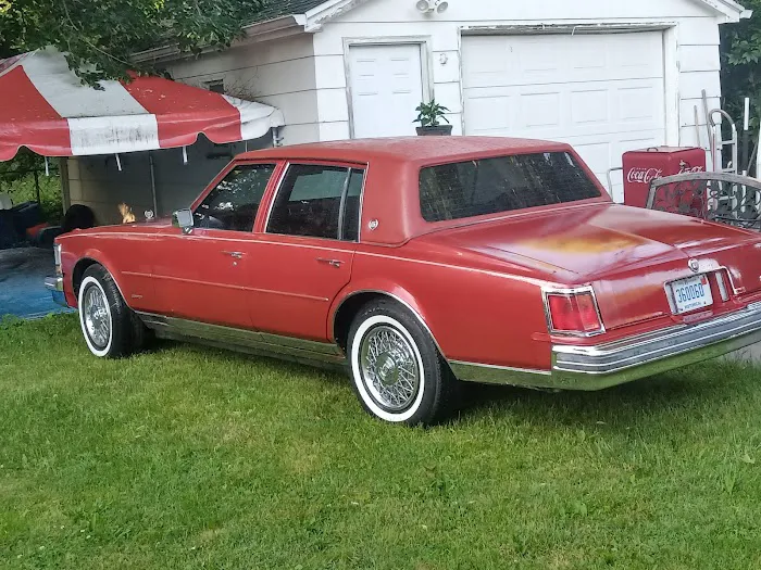 Muffler Man Grand Blanc 1