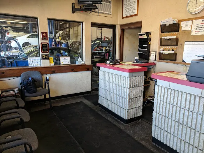 Muffler Man Grand Blanc 7