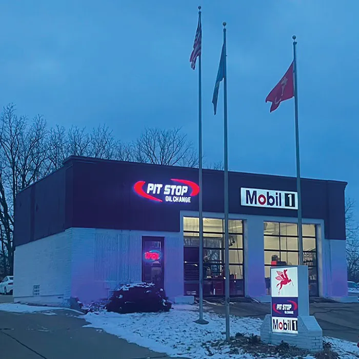 Pit Stop Oil Change 6