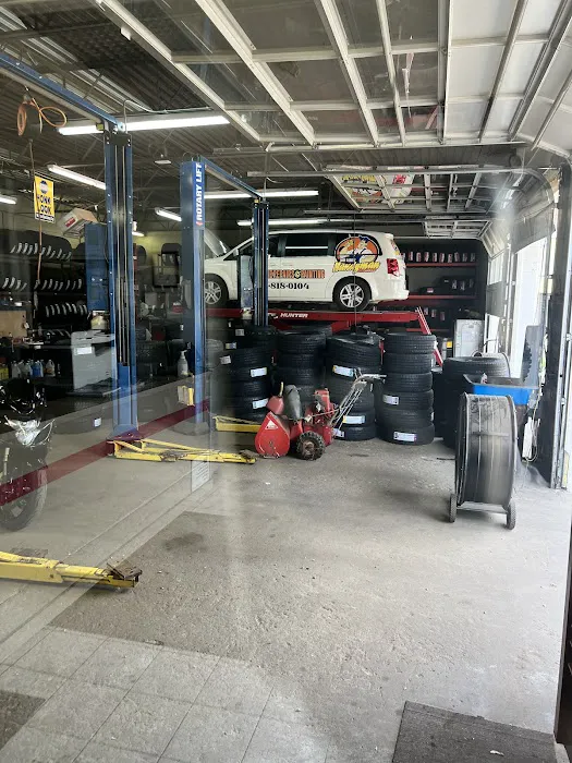 Monro Auto Service and Tire Centers 3