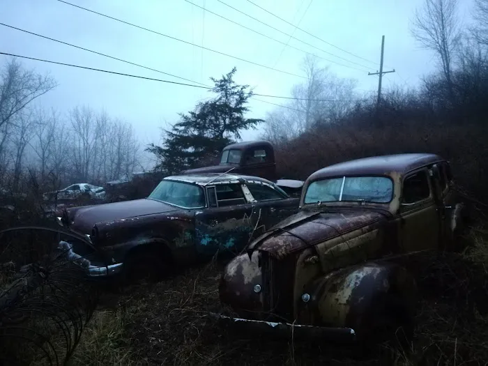 Specht's Auto Recycling 1