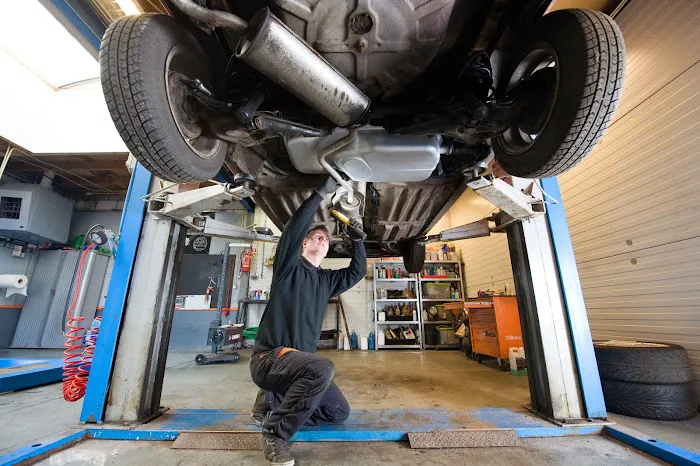 South Street Tire & Auto 3