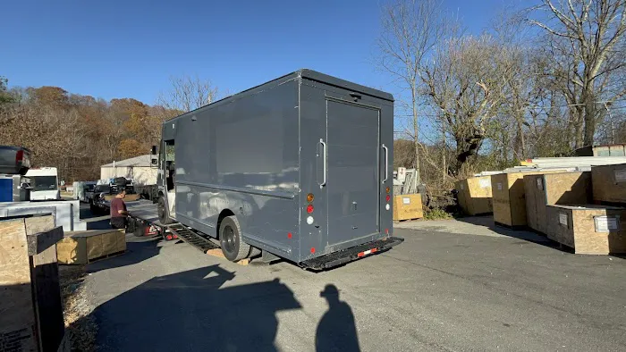 Lafayette Salvage Inc 4