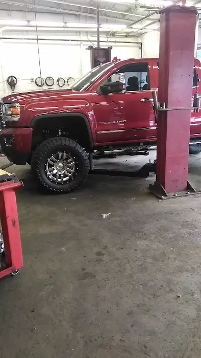 Les Schwab Tire Center 2