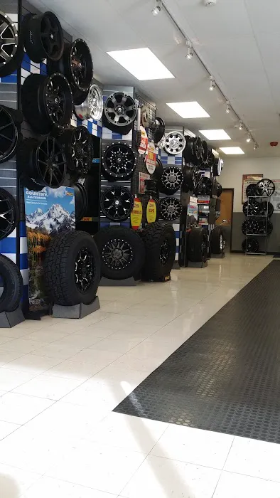 Les Schwab Tire Center 0