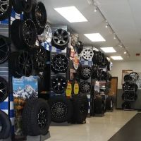 Les Schwab Tire Center