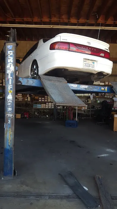 Moya’s Exhaust 5