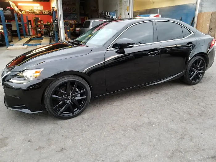 Express auto Body Shop 9