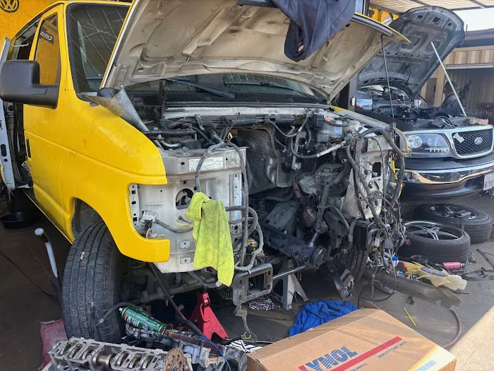 Toledo Body Shop & Auto Repair 7