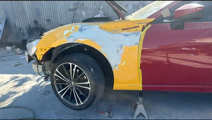 Toledo Body Shop & Auto Repair 2