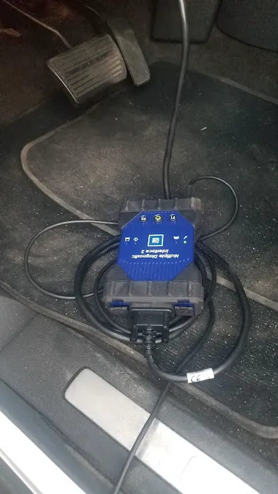 G & M Auto Parts 7
