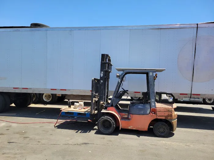 LDN truck and Trailer repair 1