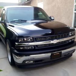 Checo's Auto Accessories ico