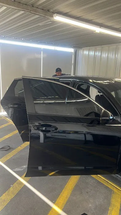 Window tinting quality one 2 4