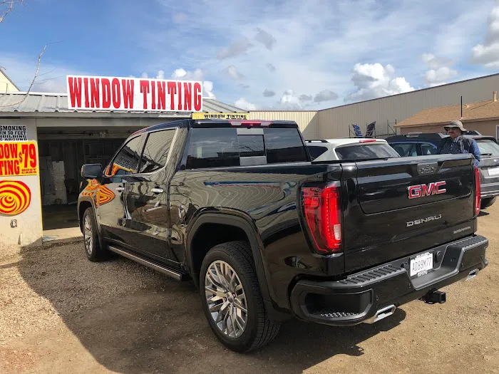 Mundo Window Tinting 1