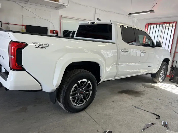 Lemus Window Tinting 1