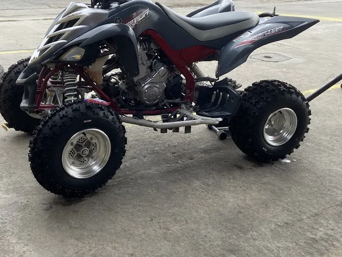 BALDERAS & MONZON TIRE SHOP 7