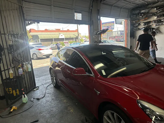 Lemus auto accesorios Llc 1