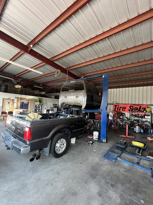 Soy Tires & Auto Repair Inc 1