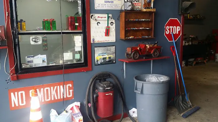 Manny's Auto Glass 2