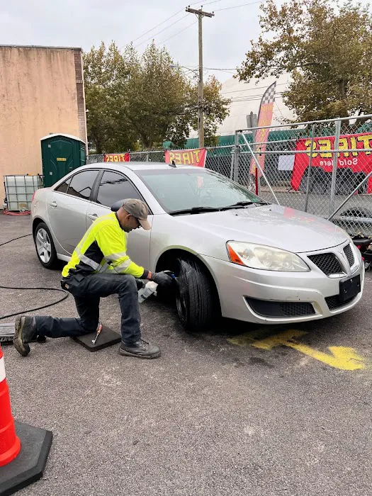 247 Mobile Tire Service & Roadside Assistance Philadelphia INC. 6