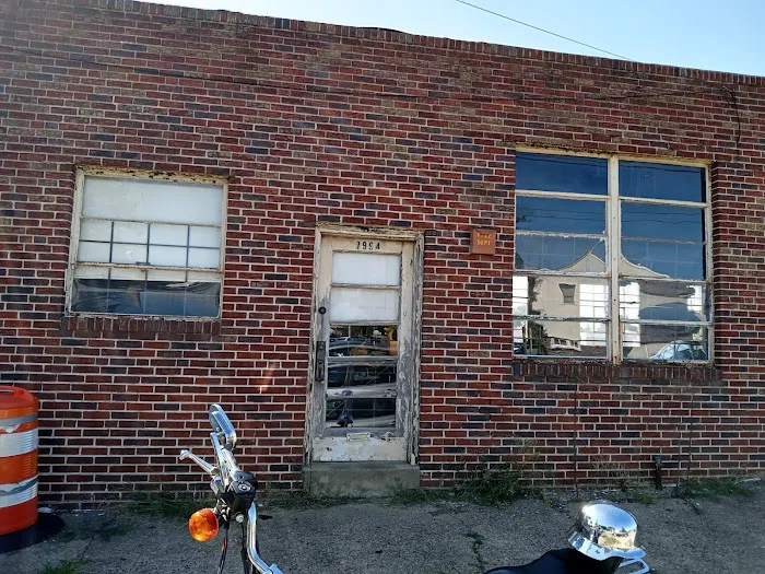 Bob's Auto Body 1